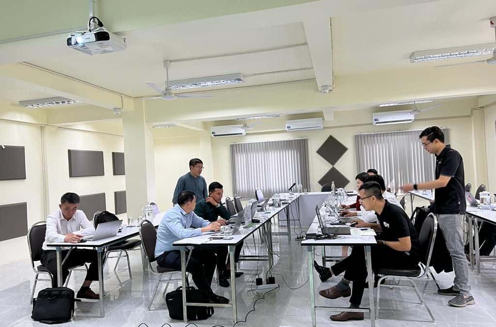 ກອງປະຊຸມຝຶກອົບຮົມການນຳໃຊ້ ດິຈິຕໍ ທີ່ທັນສະໄໝສຳລັບເຈົ້າໜ້າທີ່ປ່າໄມ້ ປະຈຳຫ້ອງການ FSO